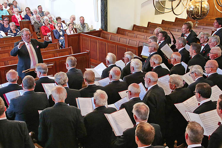 25 jaar Waarder helpt Roemenië met zangavond van Conforza_19